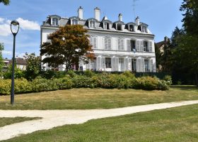Maison Notre Dame à Saint-Brice-sous-Forêt